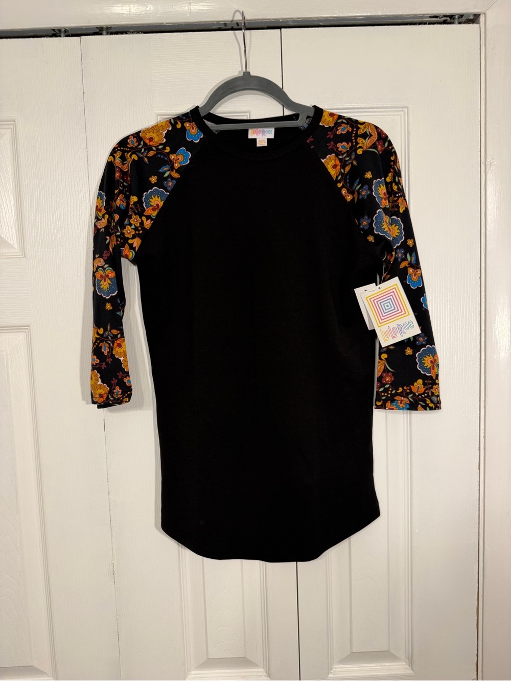 NWT LuLaRoe Top Size XXS Black Floral